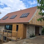 Maison rénovée en pierre et bois